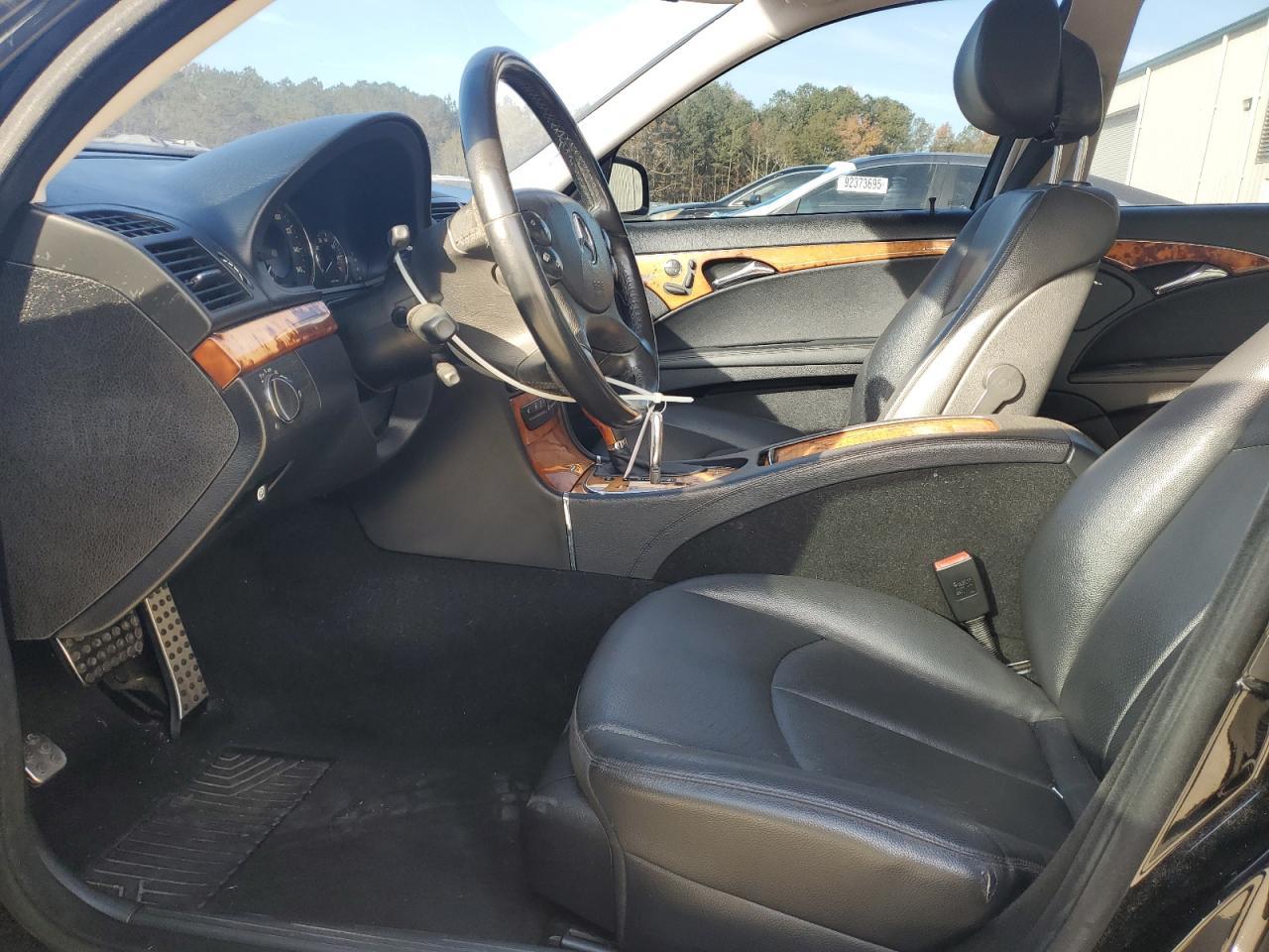 2009 MERCEDES-BENZ E-Class