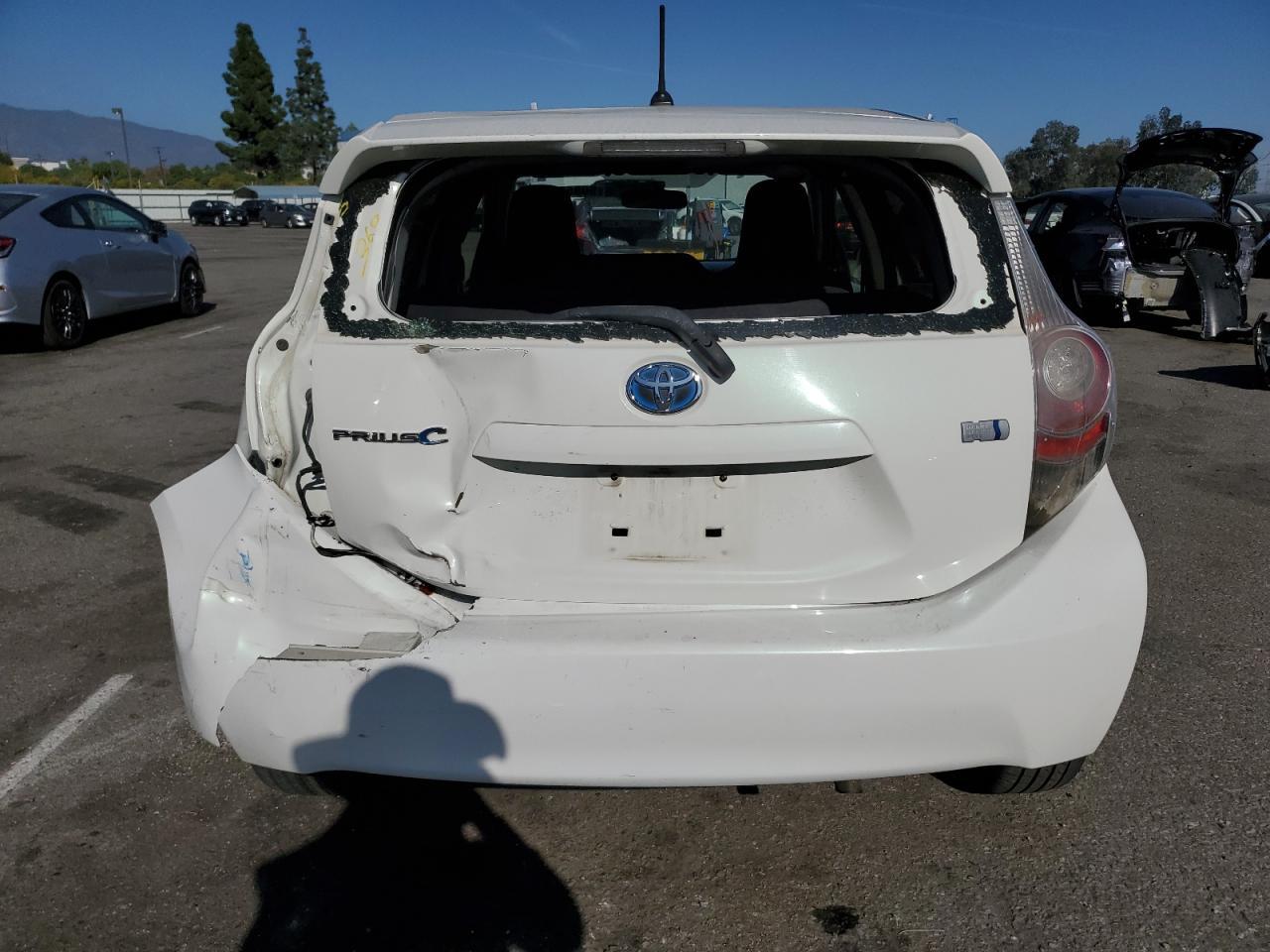 2013 TOYOTA Prius c