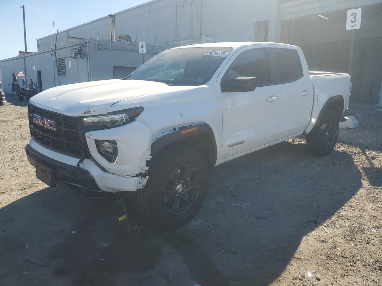 2023 GMC CANYON