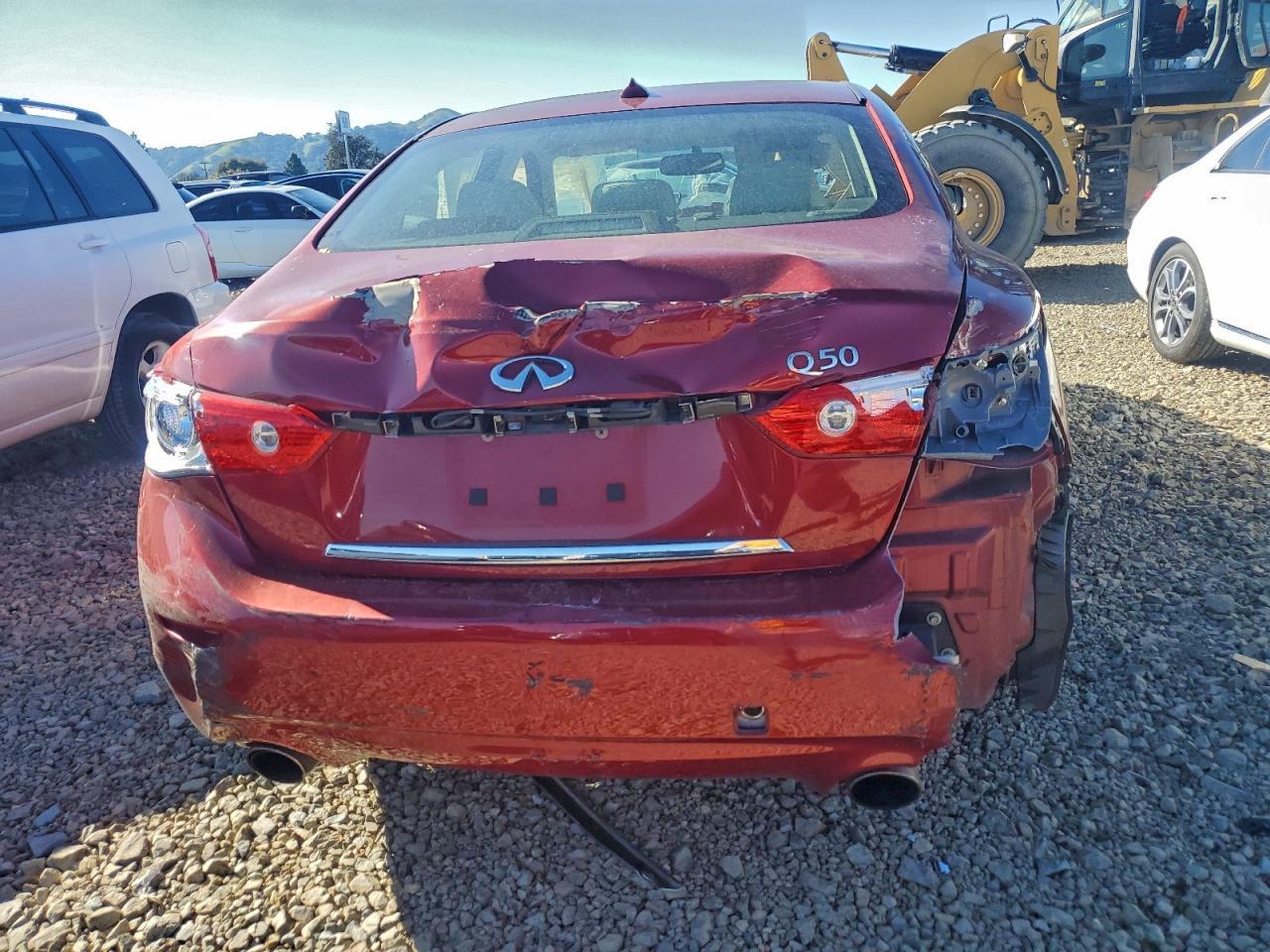 2016 INFINITI Q50