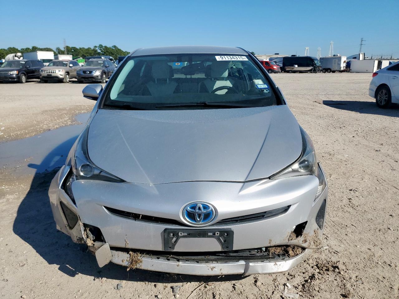 2016 TOYOTA PRIUS