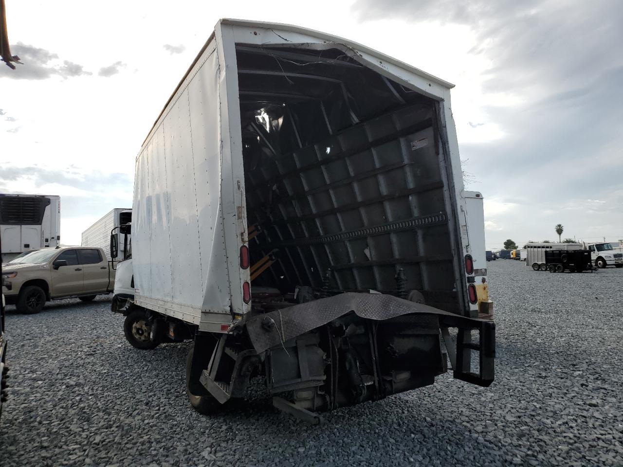 2012 ISUZU Npr Hd