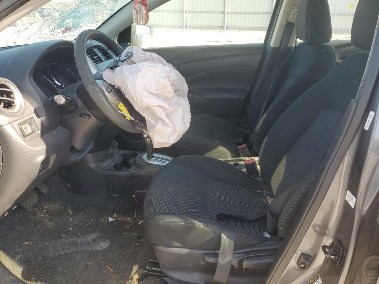2018 NISSAN VERSA