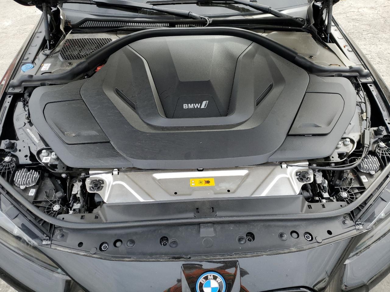 2024 BMW i4