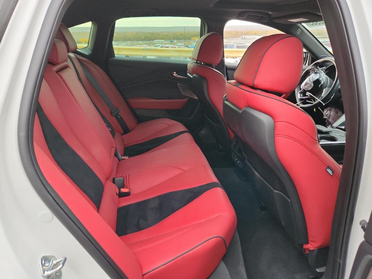 2025 ACURA TLX