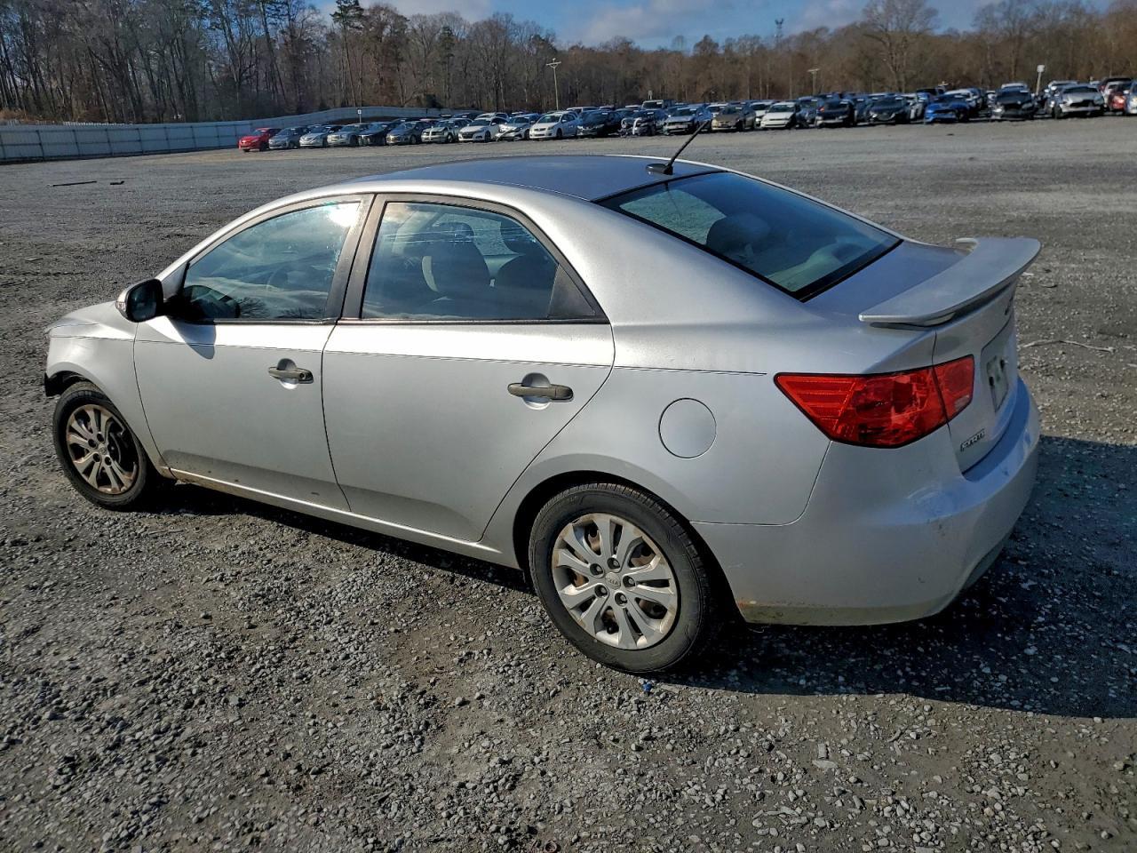 2010 KIA FORTE