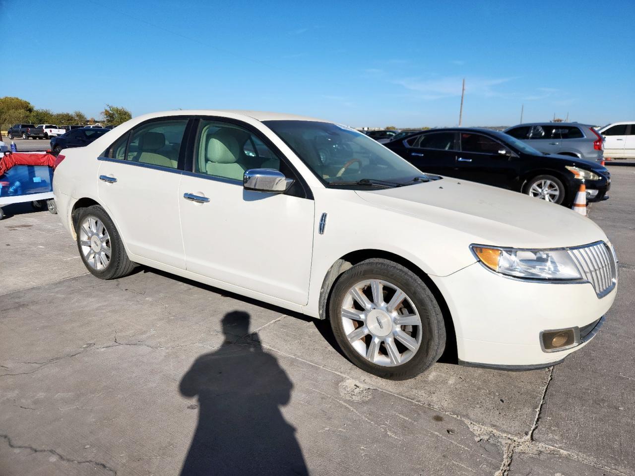 2012 LINCOLN MKZ