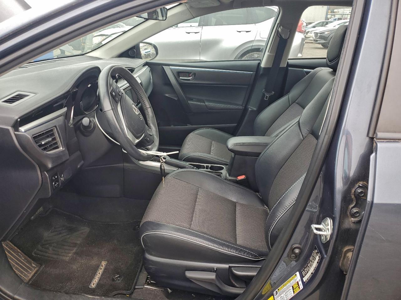 2016 TOYOTA COROLLA