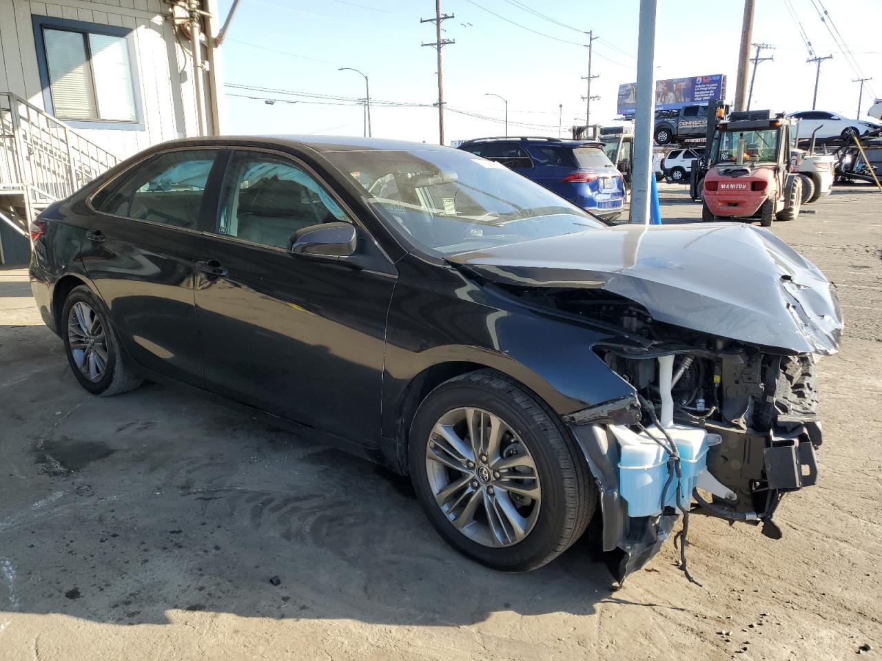 2015 TOYOTA CAMRY