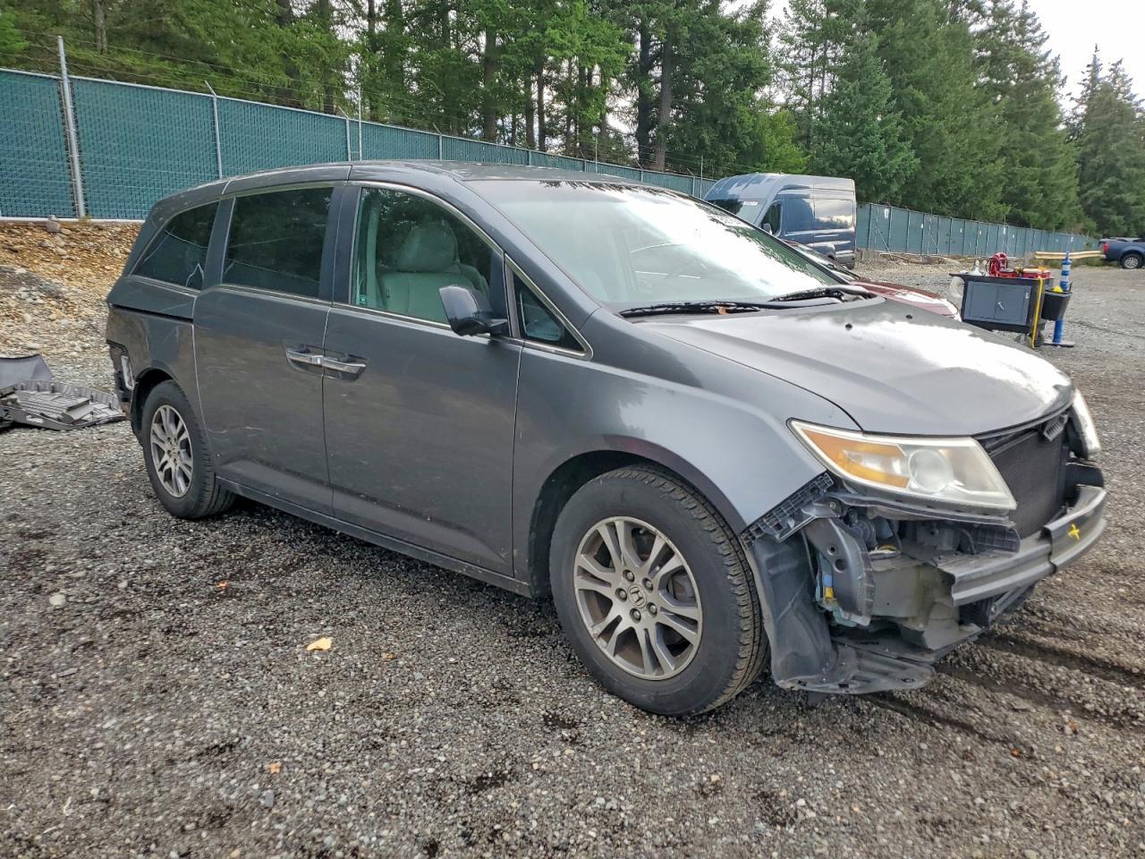 2011 HONDA ODYSSEY