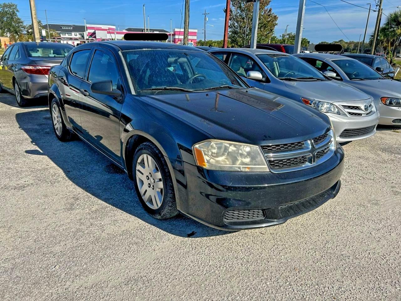 2011 DODGE Avenger
