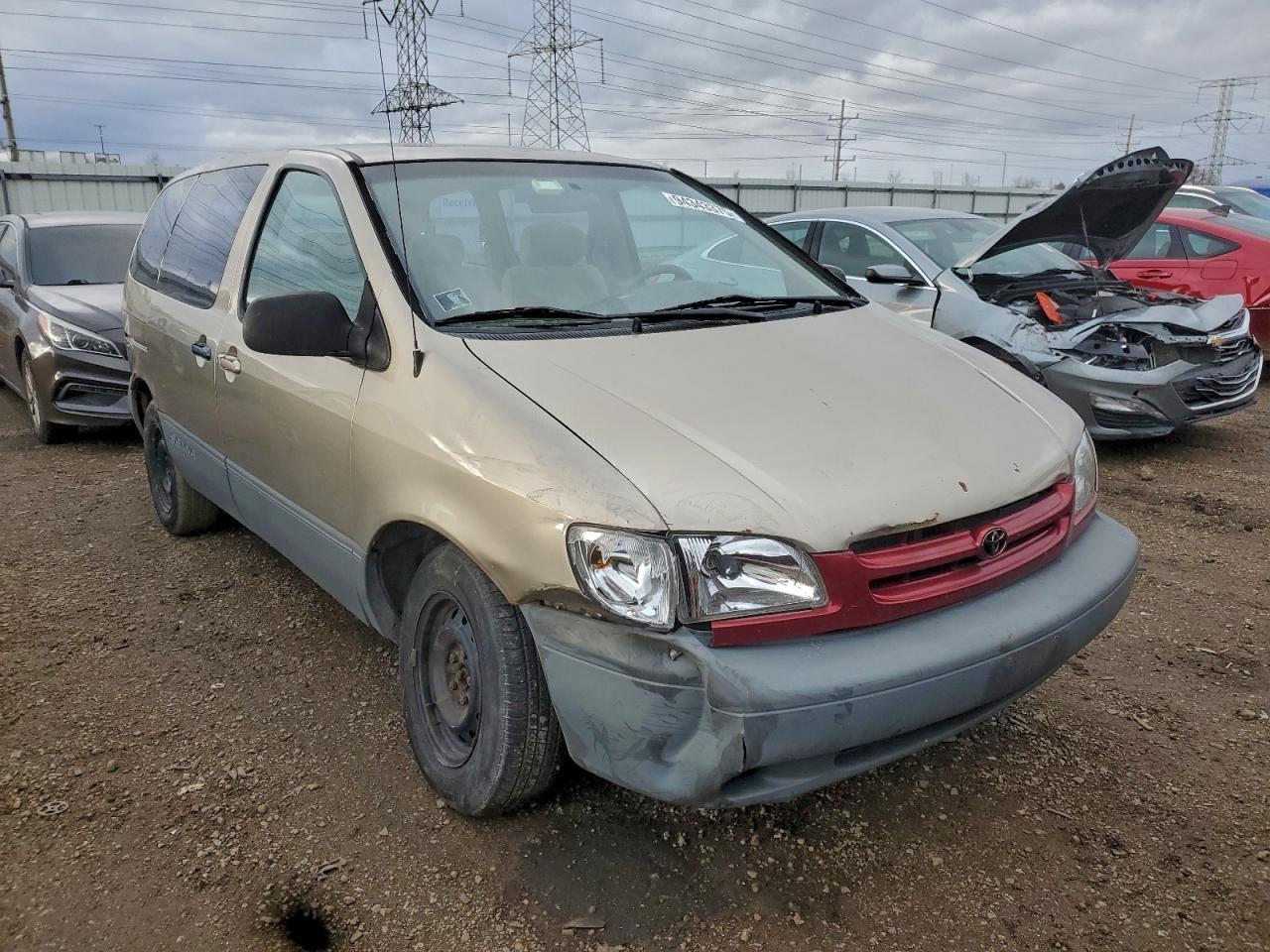 2000 TOYOTA SIENNA