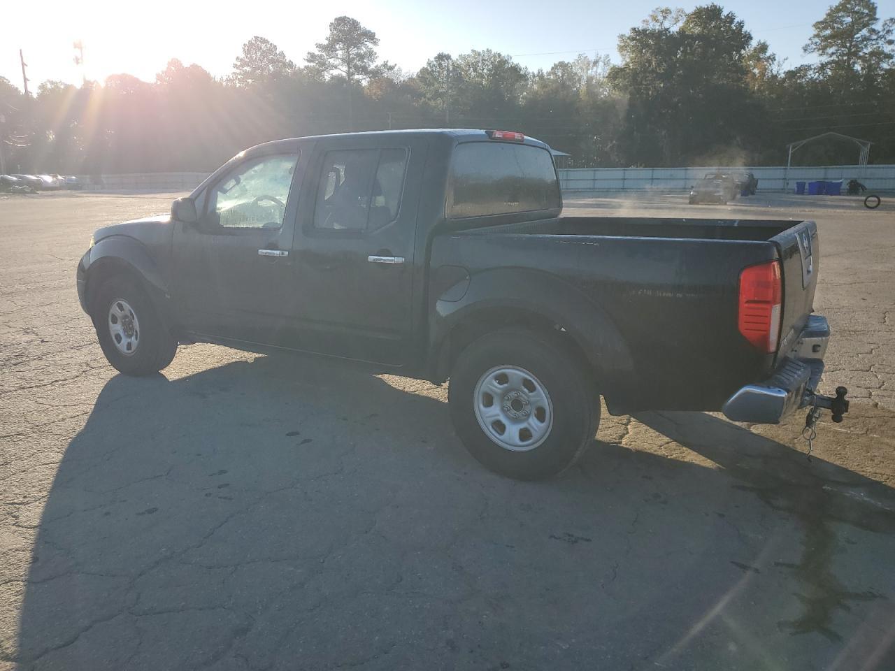 2012 NISSAN Frontier