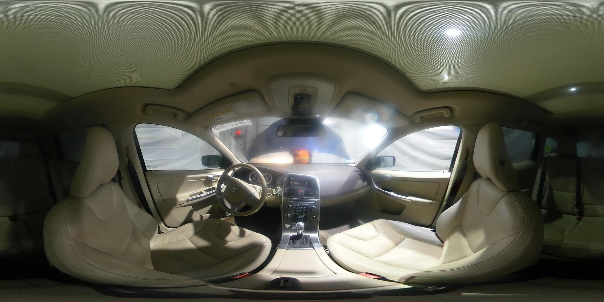 2013 VOLVO XC60