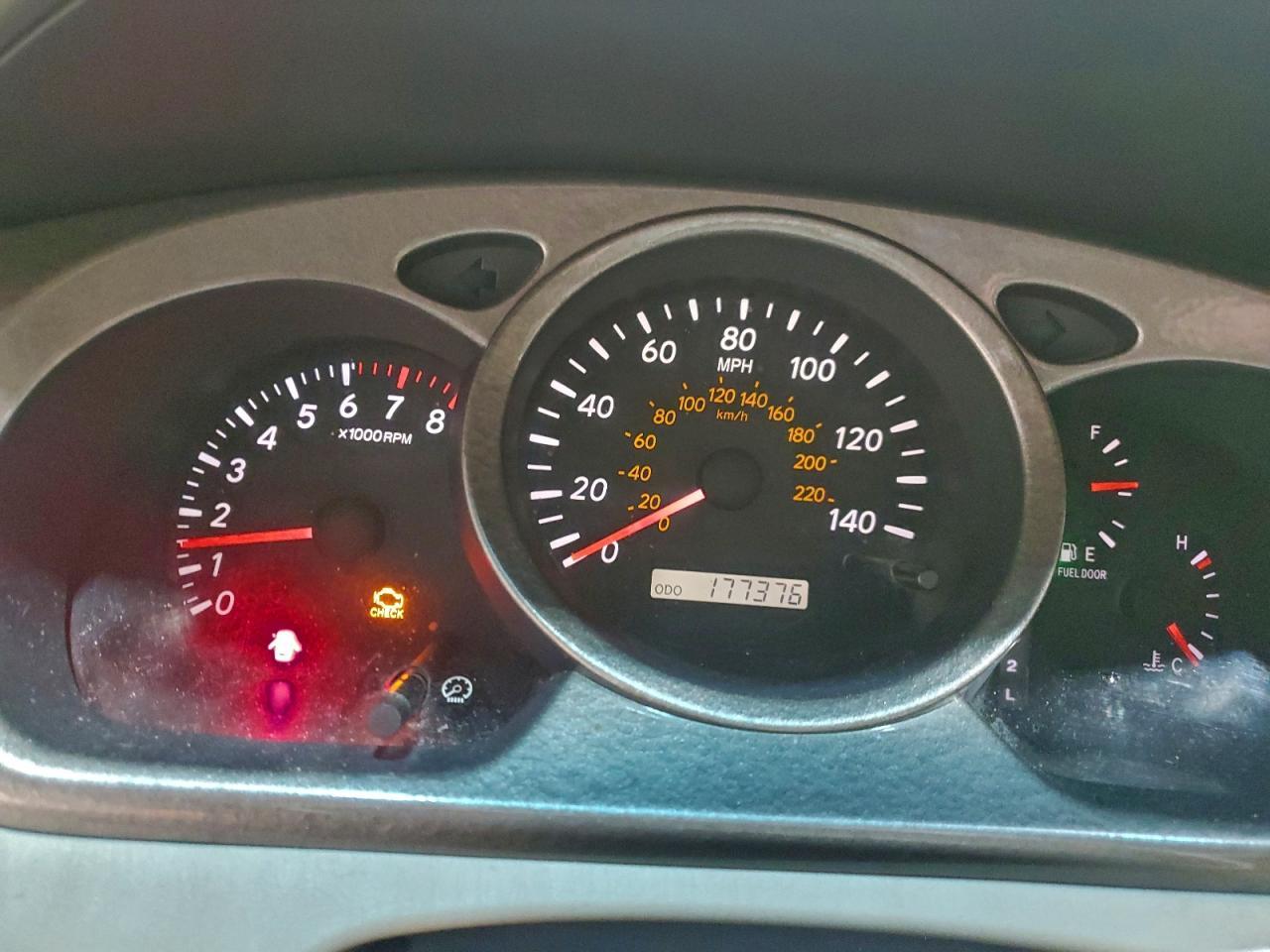2003 TOYOTA HIGHLANDER