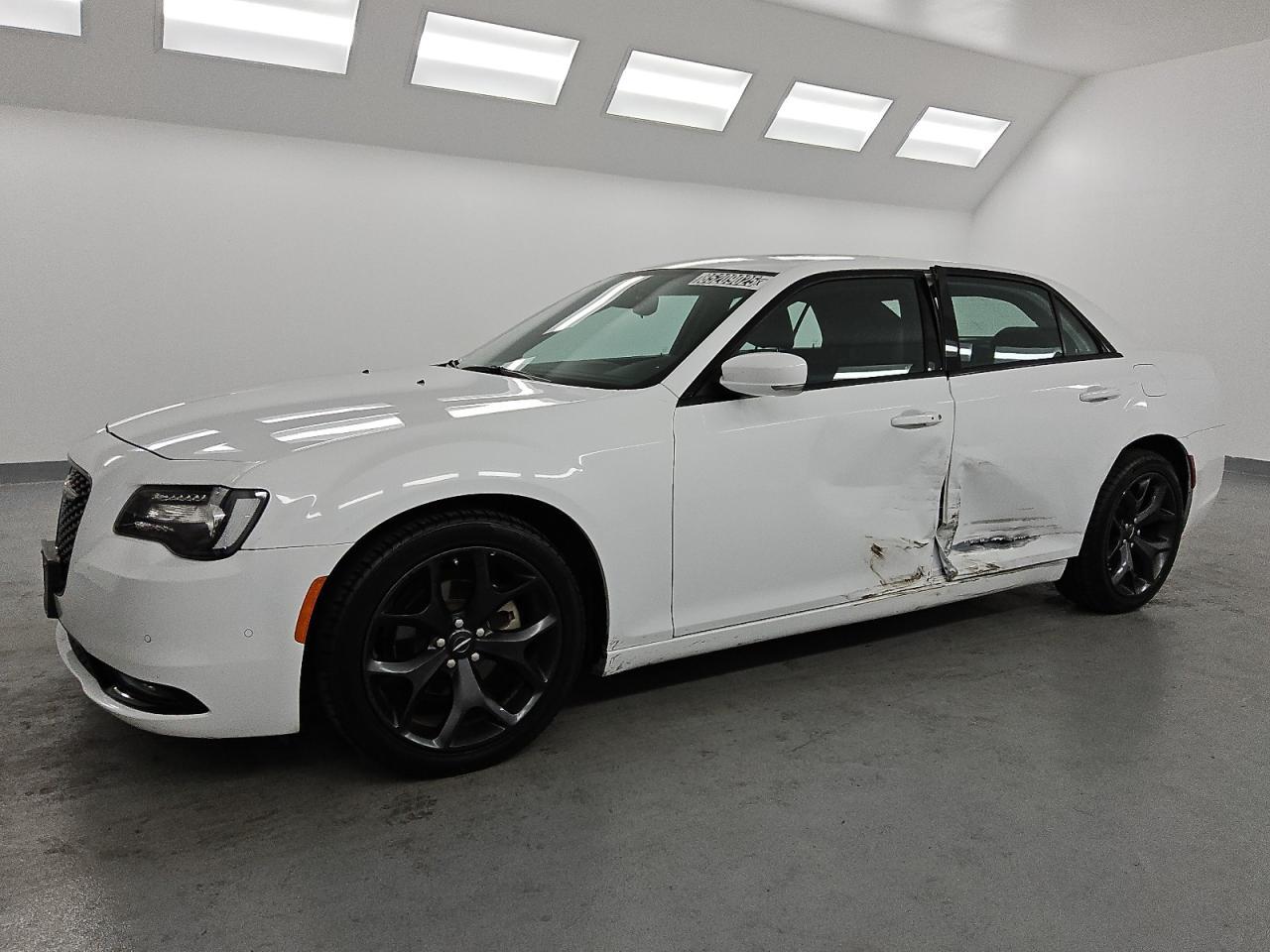 2023 CHRYSLER 300