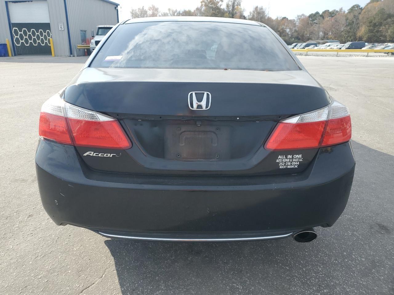 2015 HONDA ACCORD