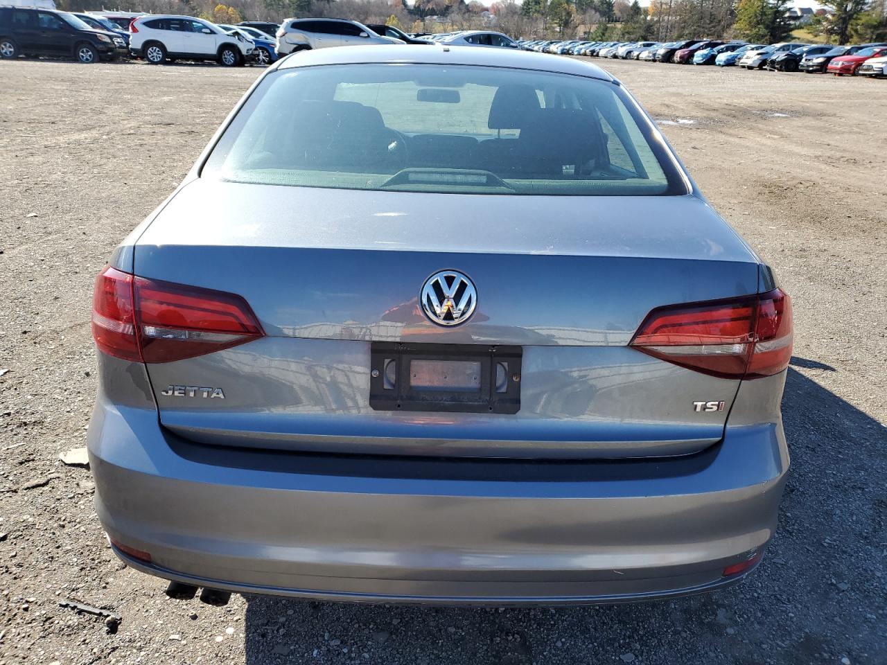 2016 VOLKSWAGEN JETTA