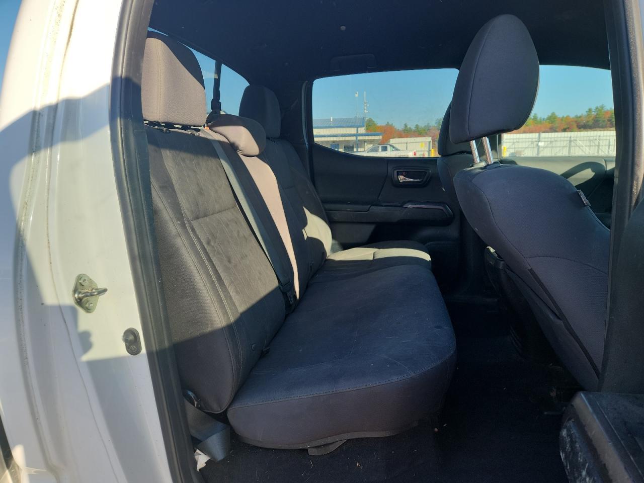2016 TOYOTA TACOMA