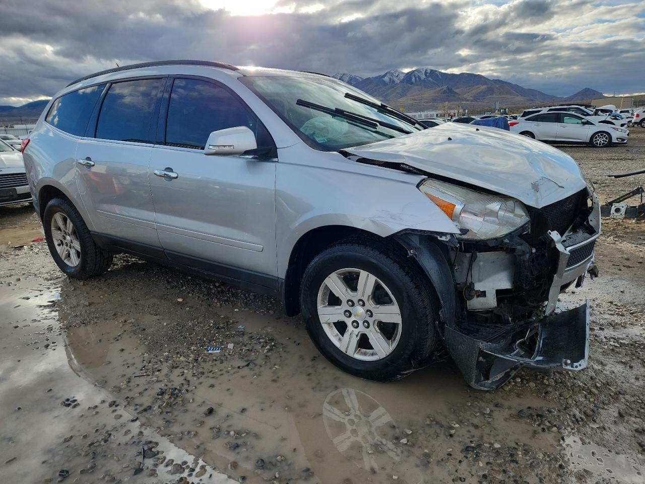 2011 CHEVROLET TRAVERSE