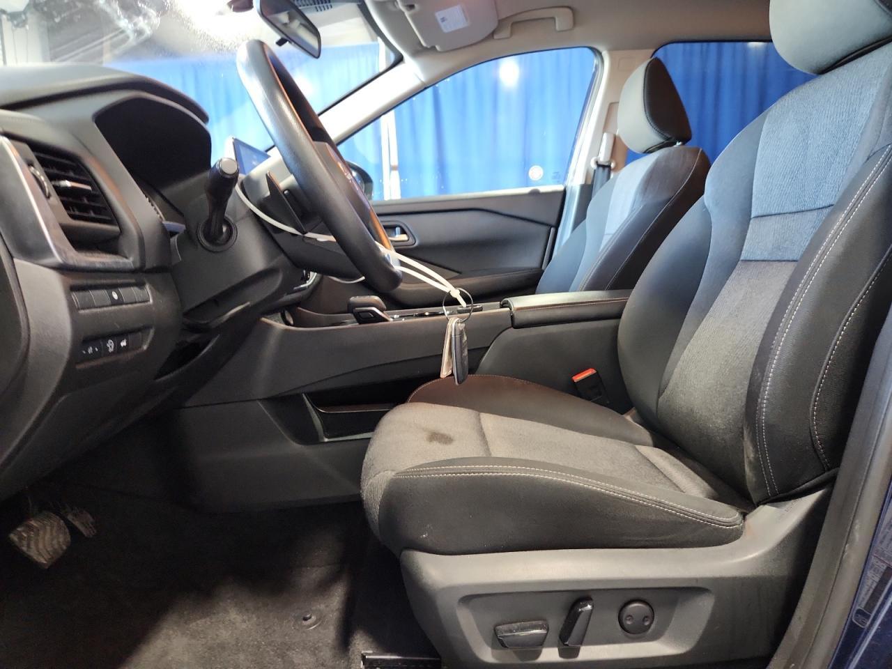 2024 NISSAN ROGUE