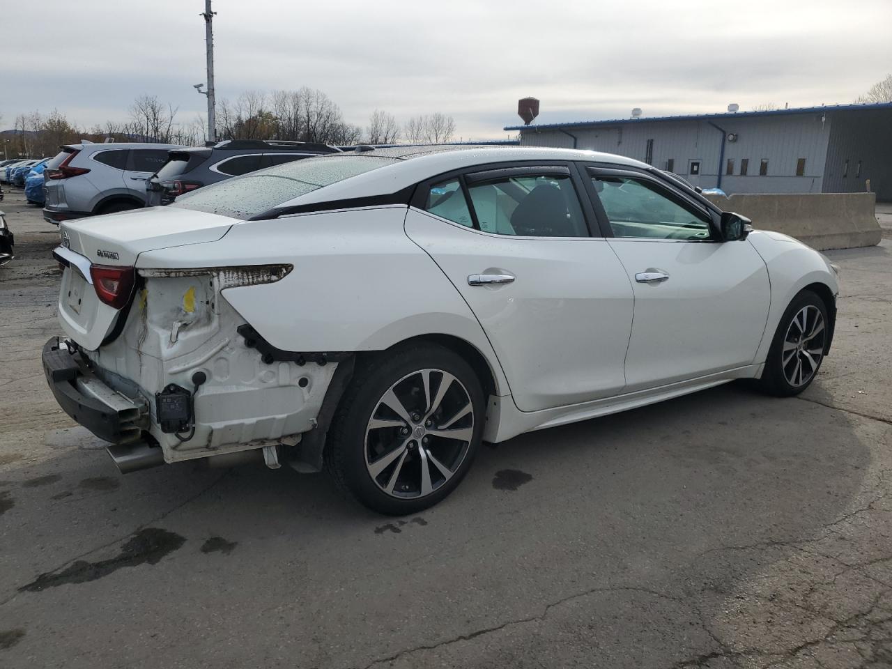 2018 NISSAN Maxima