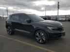 2023 VOLVO XC40