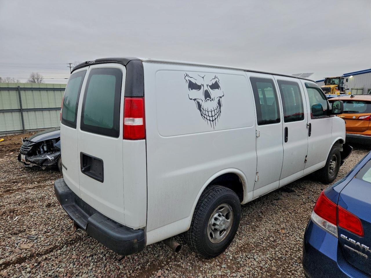 2018 CHEVROLET Express 3500