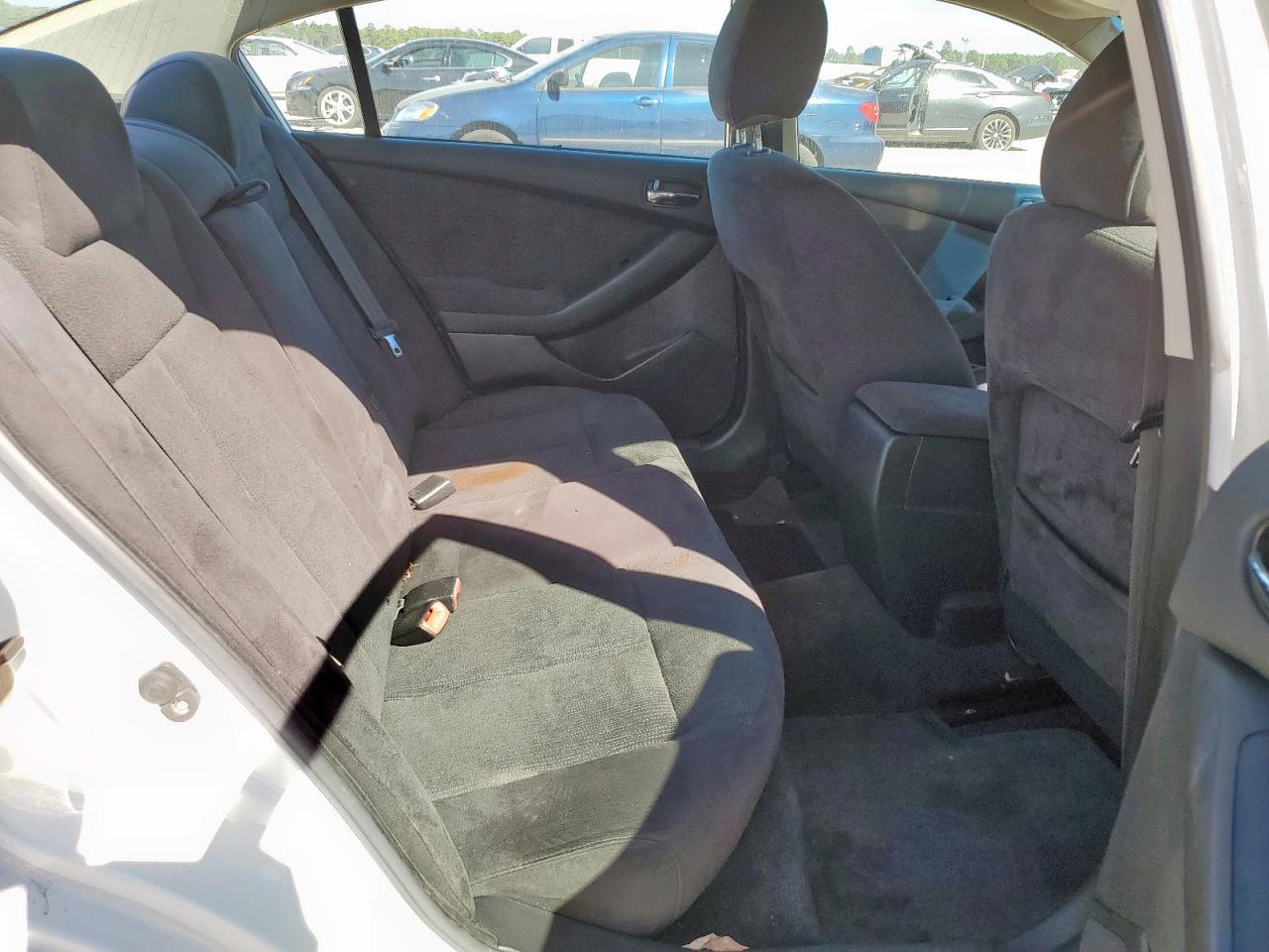 2010 NISSAN ALTIMA