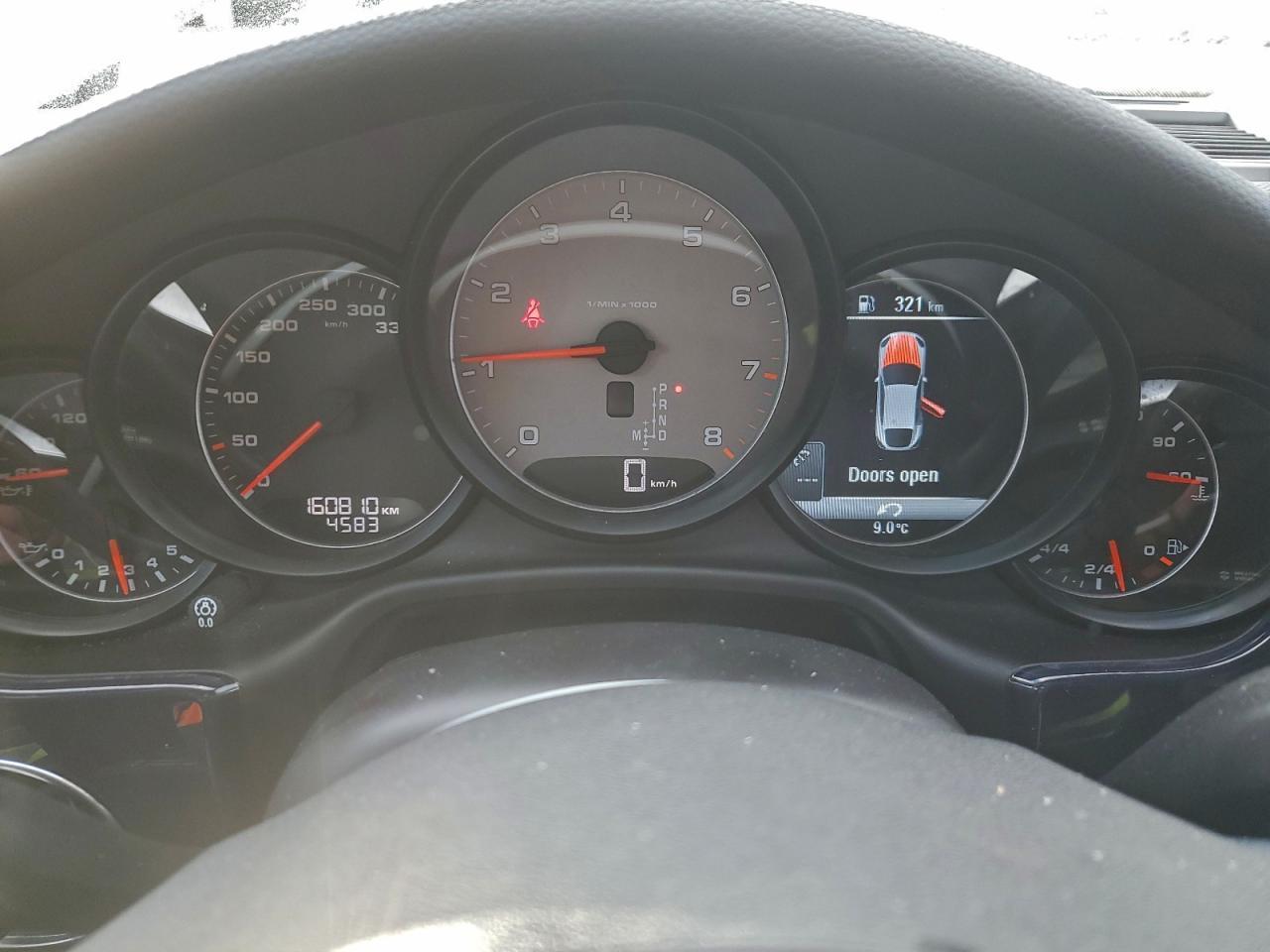 2016 PORSCHE Panamera