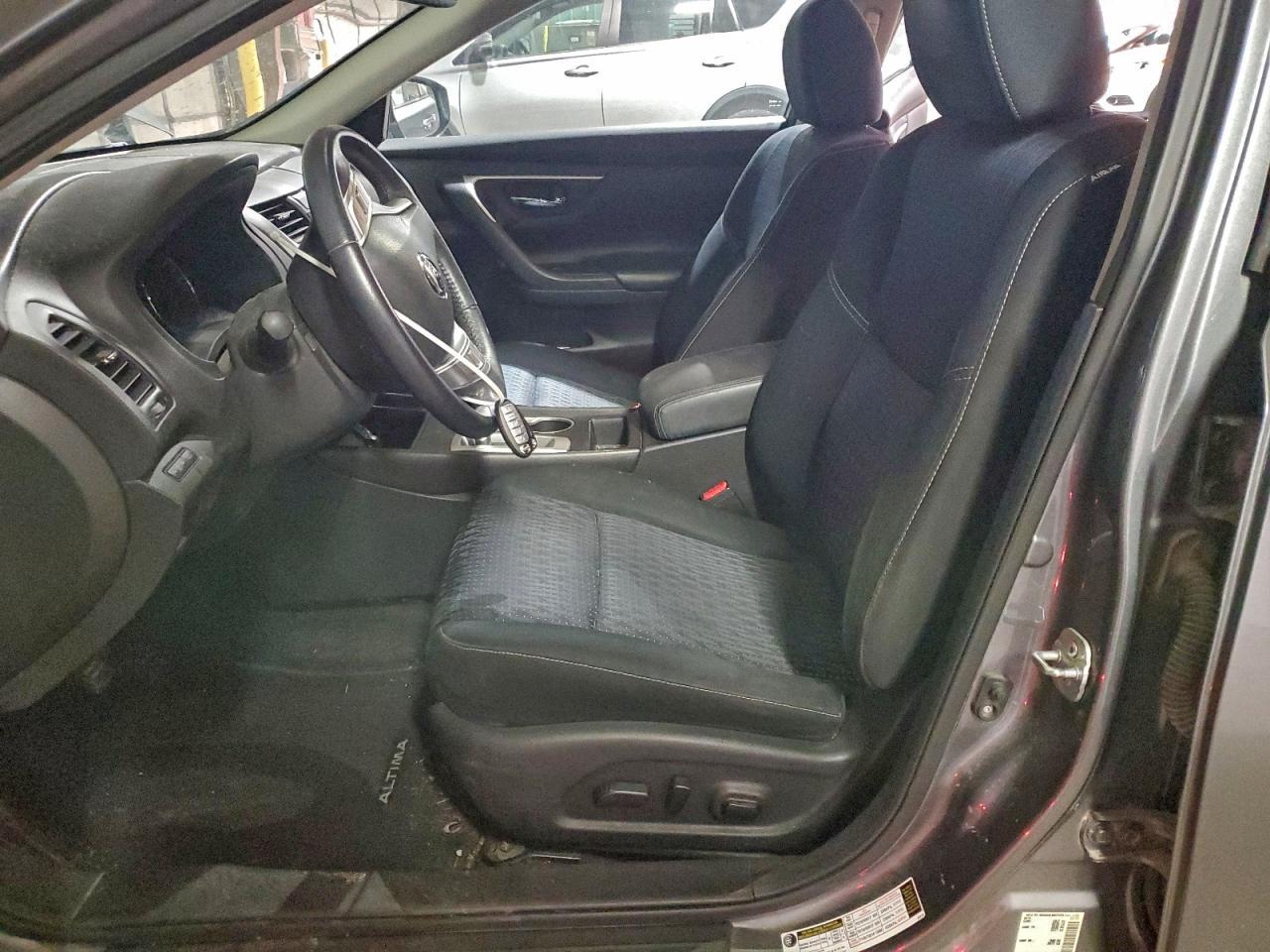 2016 NISSAN ALTIMA