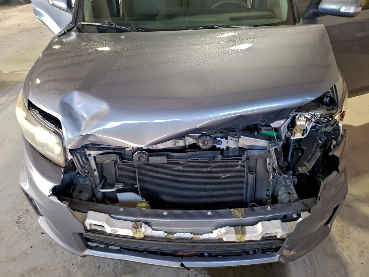 2012 TOYOTA SCION