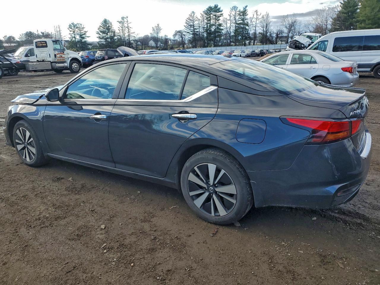 2022 NISSAN ALTIMA