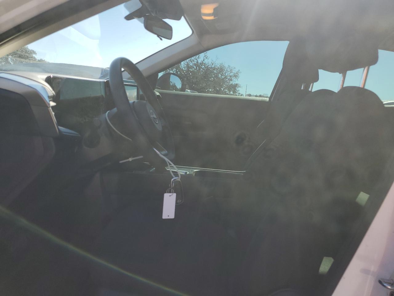 2025 NISSAN KICKS