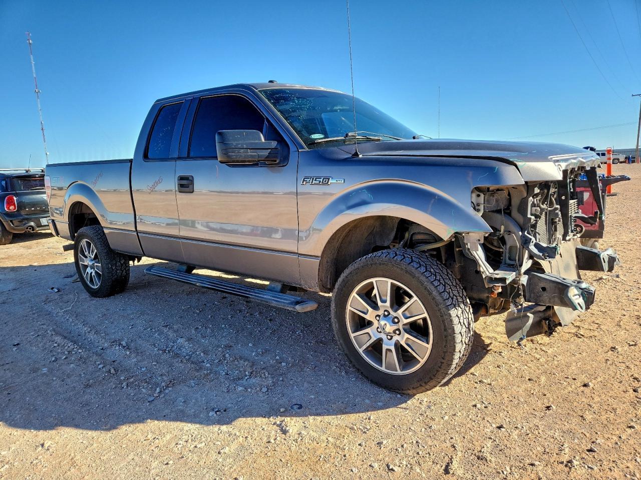 2014 FORD F-150