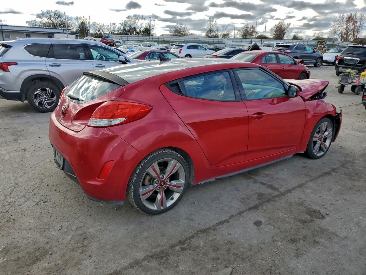 2013 HYUNDAI VELOSTER