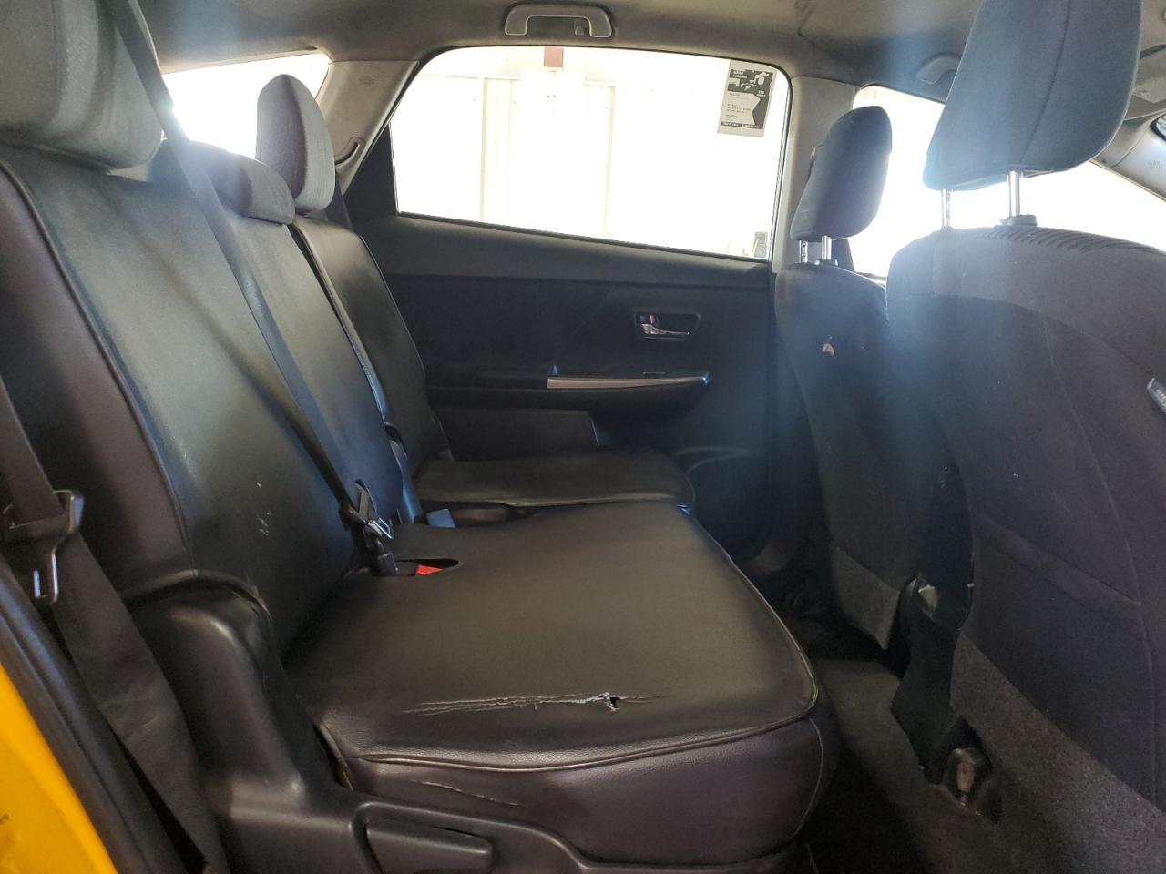 2016 TOYOTA PRIUS V