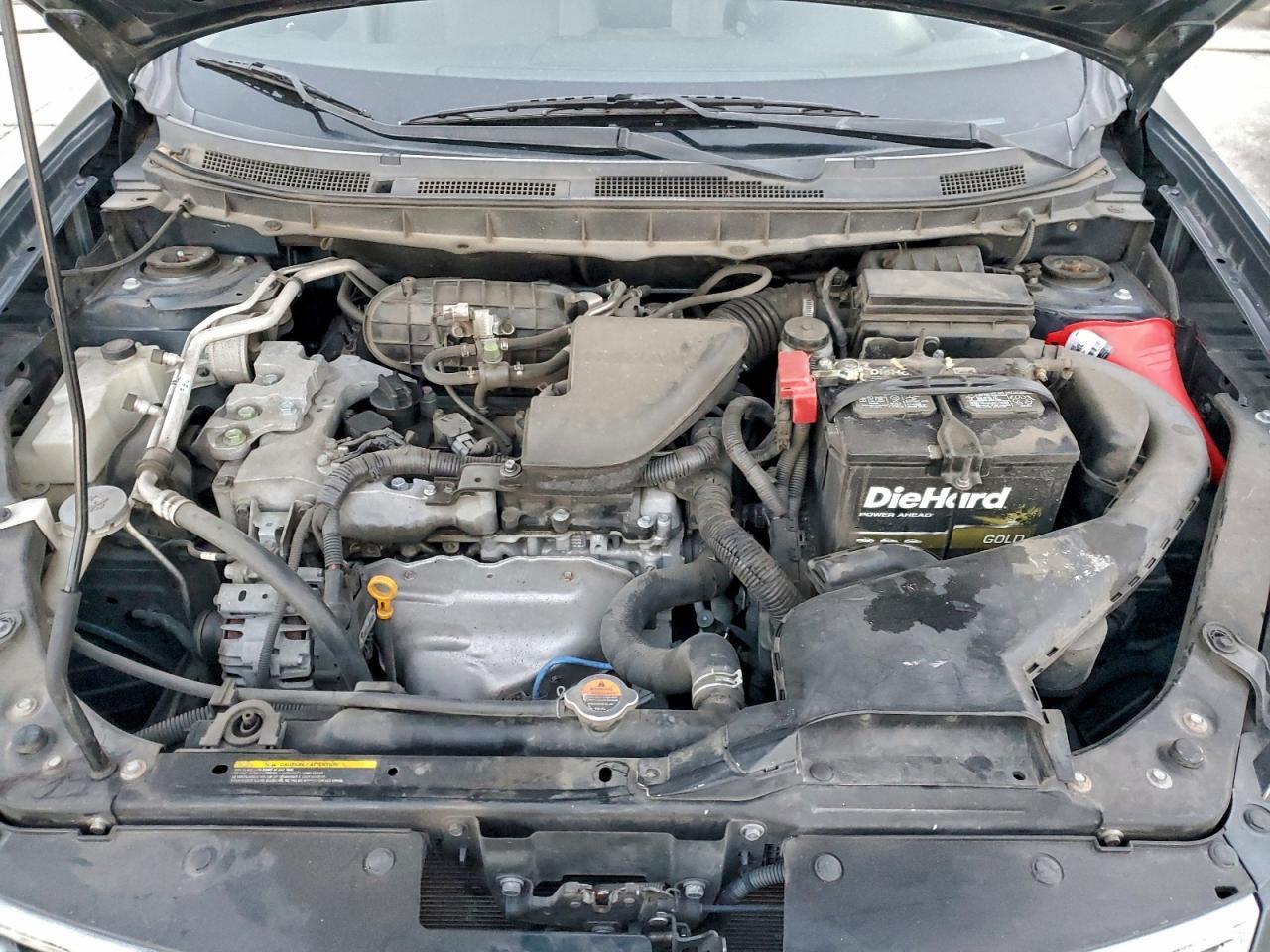 2015 NISSAN ROGUE
