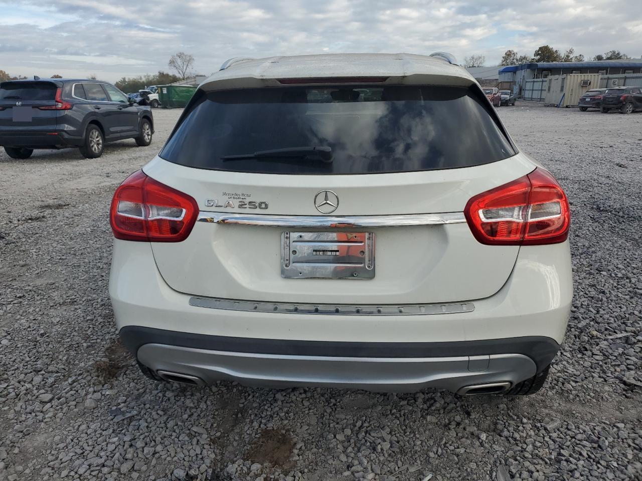 2017 MERCEDES-BENZ GLA-Class