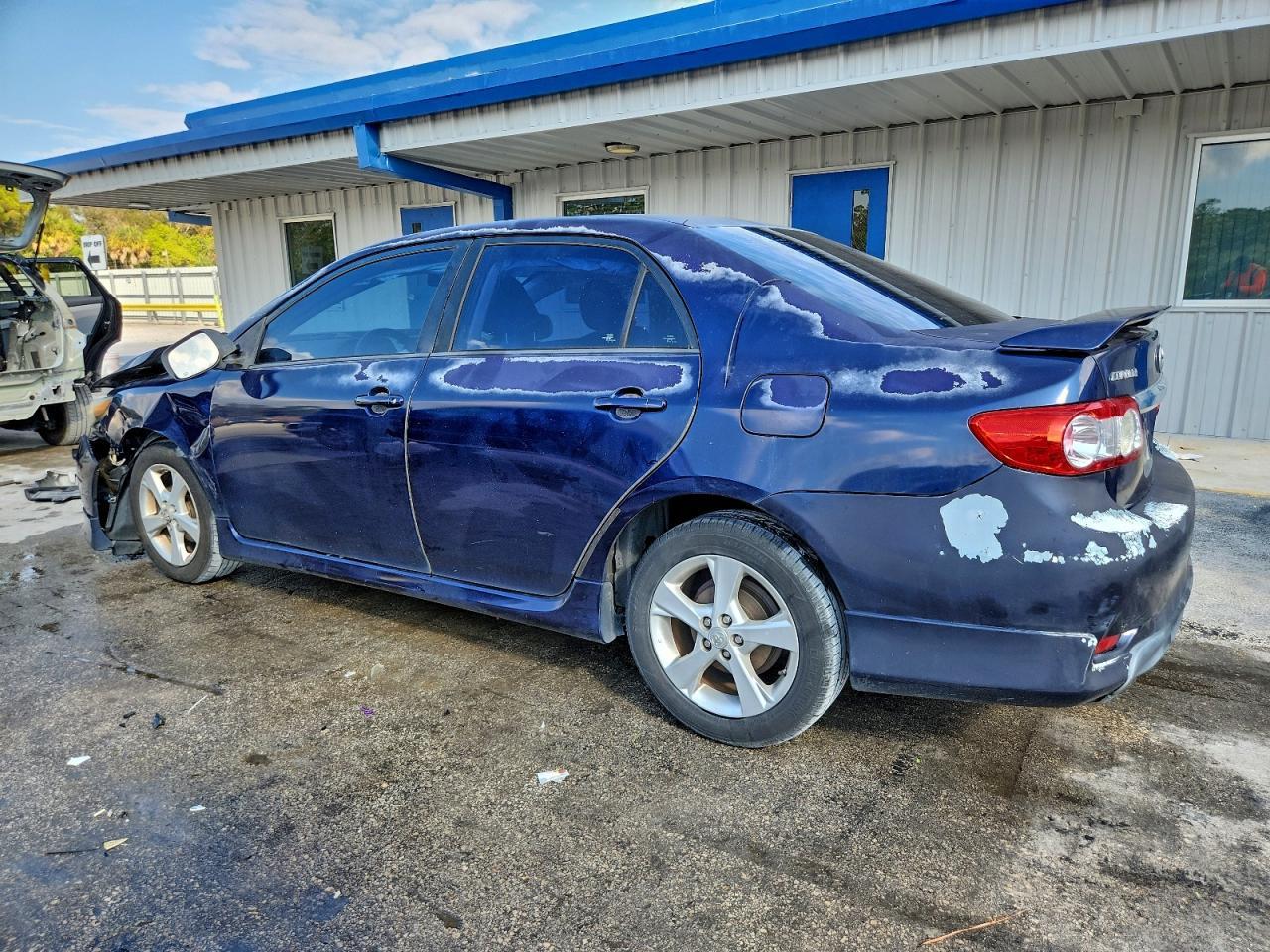 2013 TOYOTA COROLLA