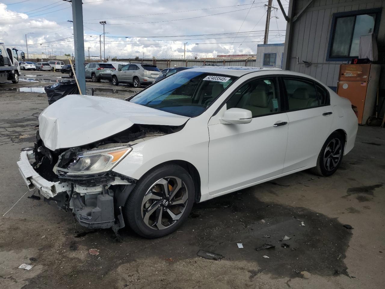 2017 HONDA ACCORD