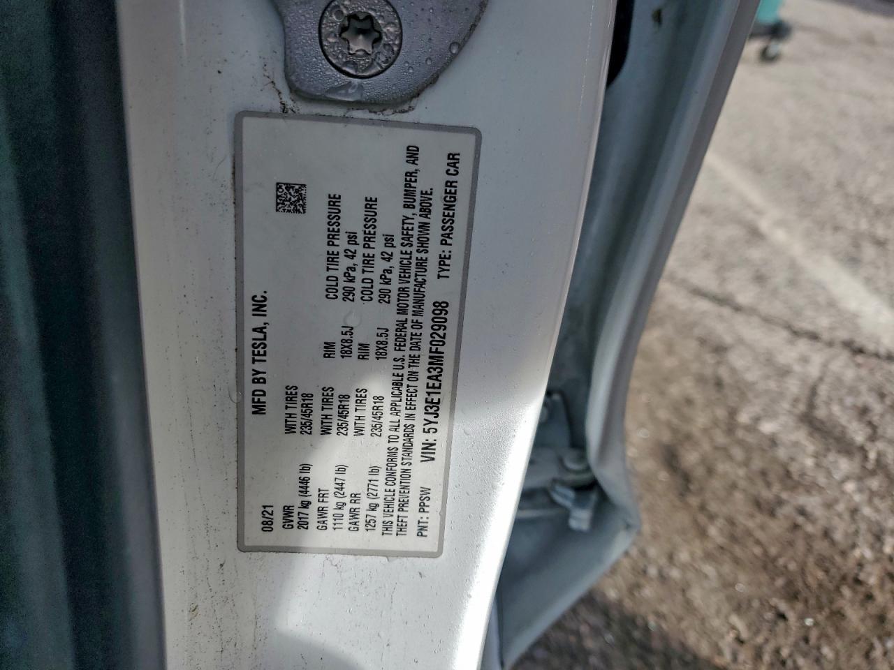 2021 TESLA MODEL 3