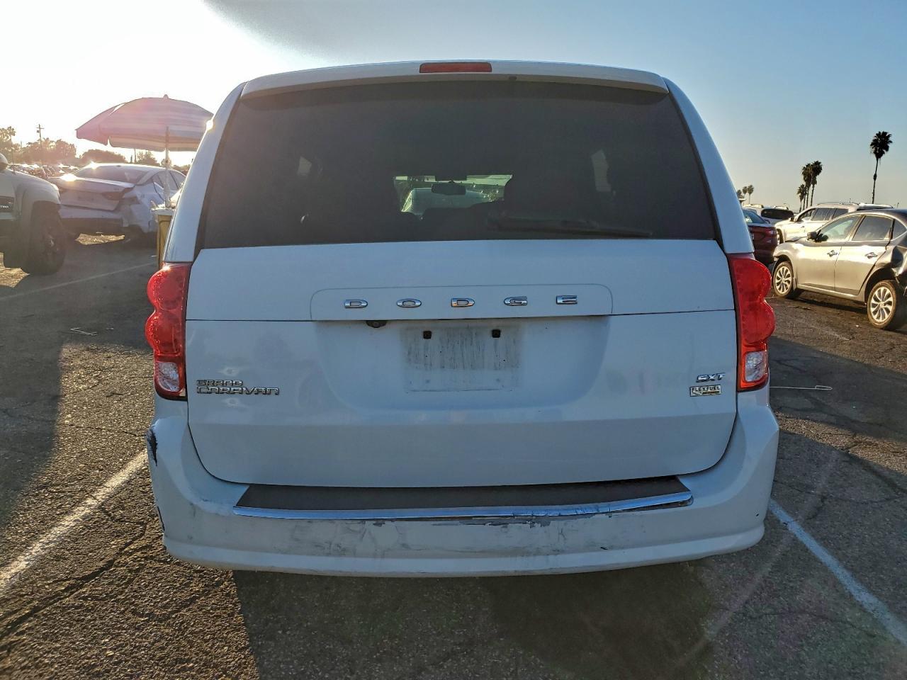 2018 DODGE GRAND CARAVAN