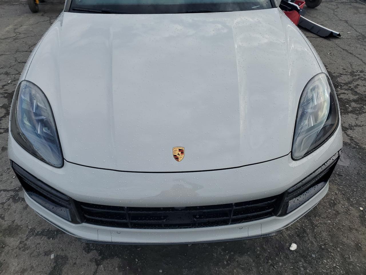 2023 PORSCHE CAYENNE