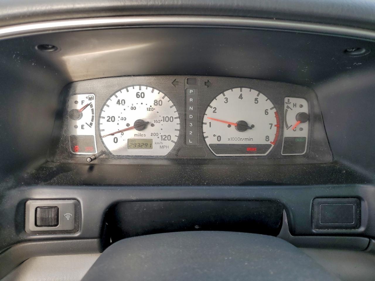 2003 MITSUBISHI Montero