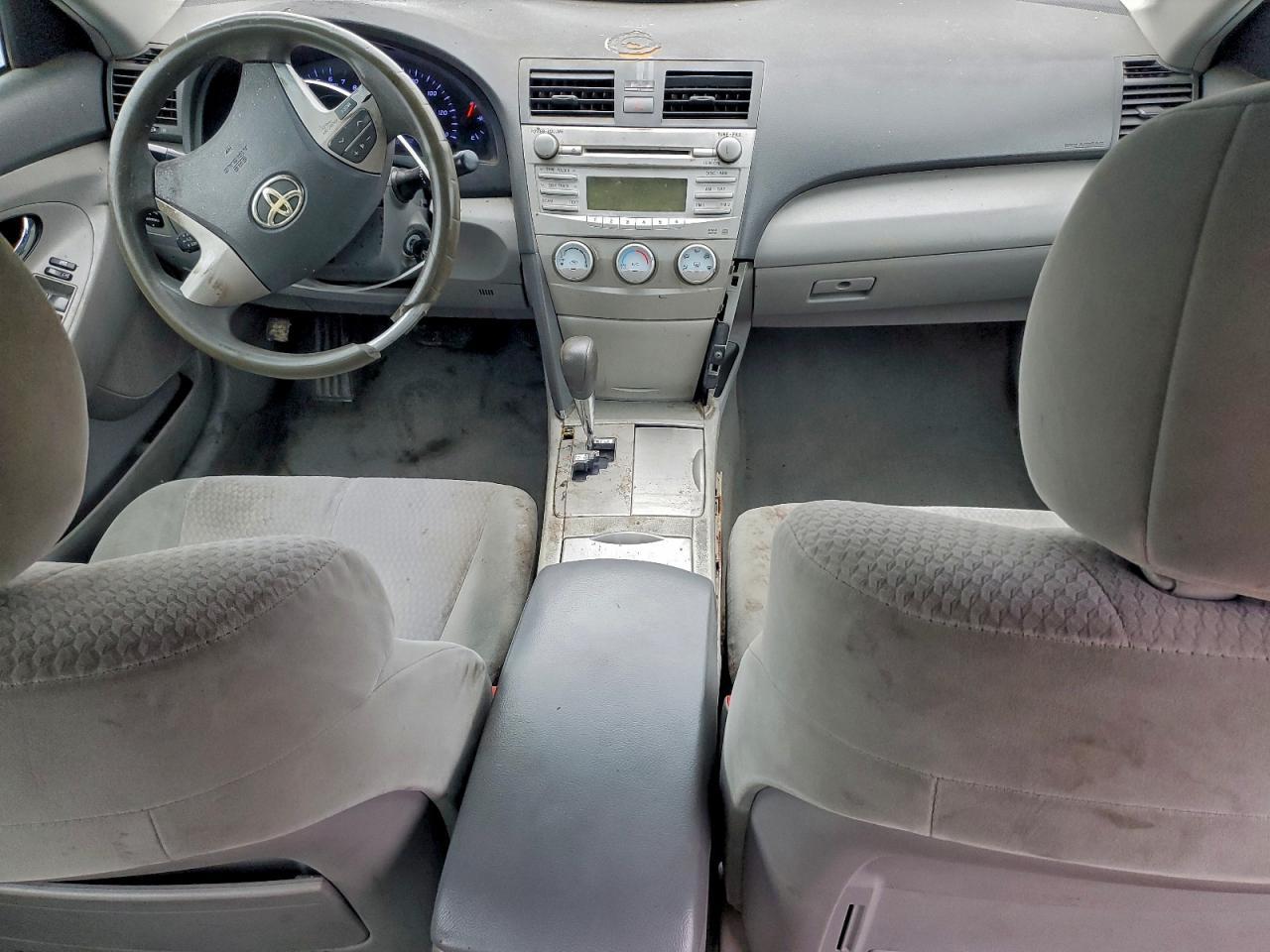 2011 TOYOTA CAMRY