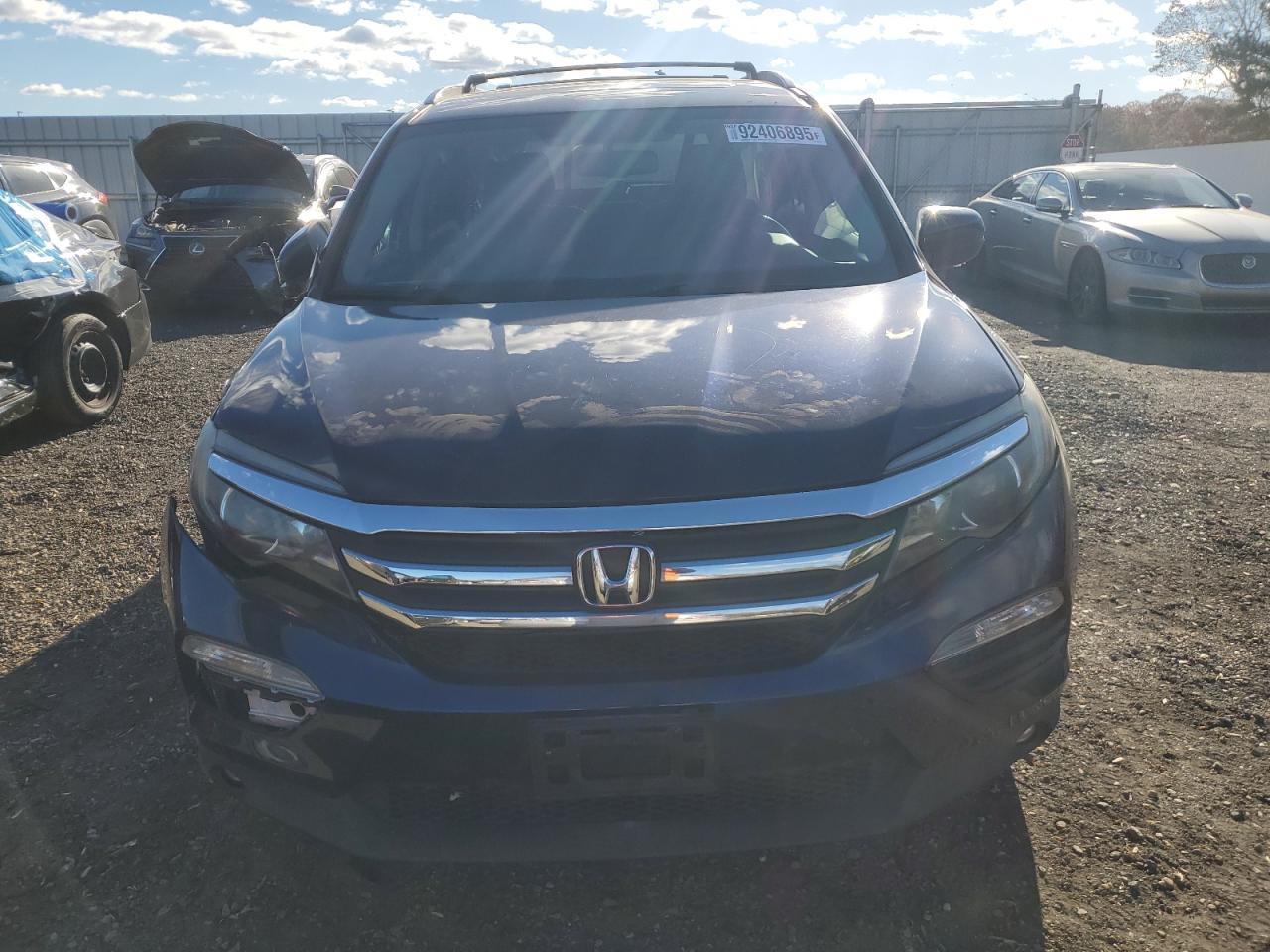 2016 HONDA PILOT