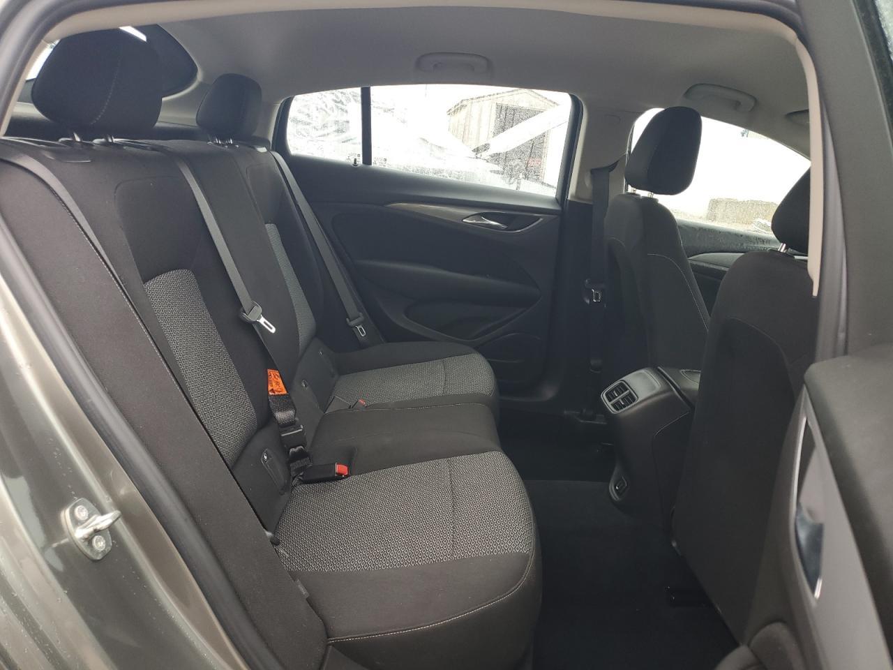 2018 BUICK Regal