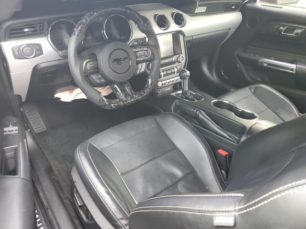 2017 FORD MUSTANG