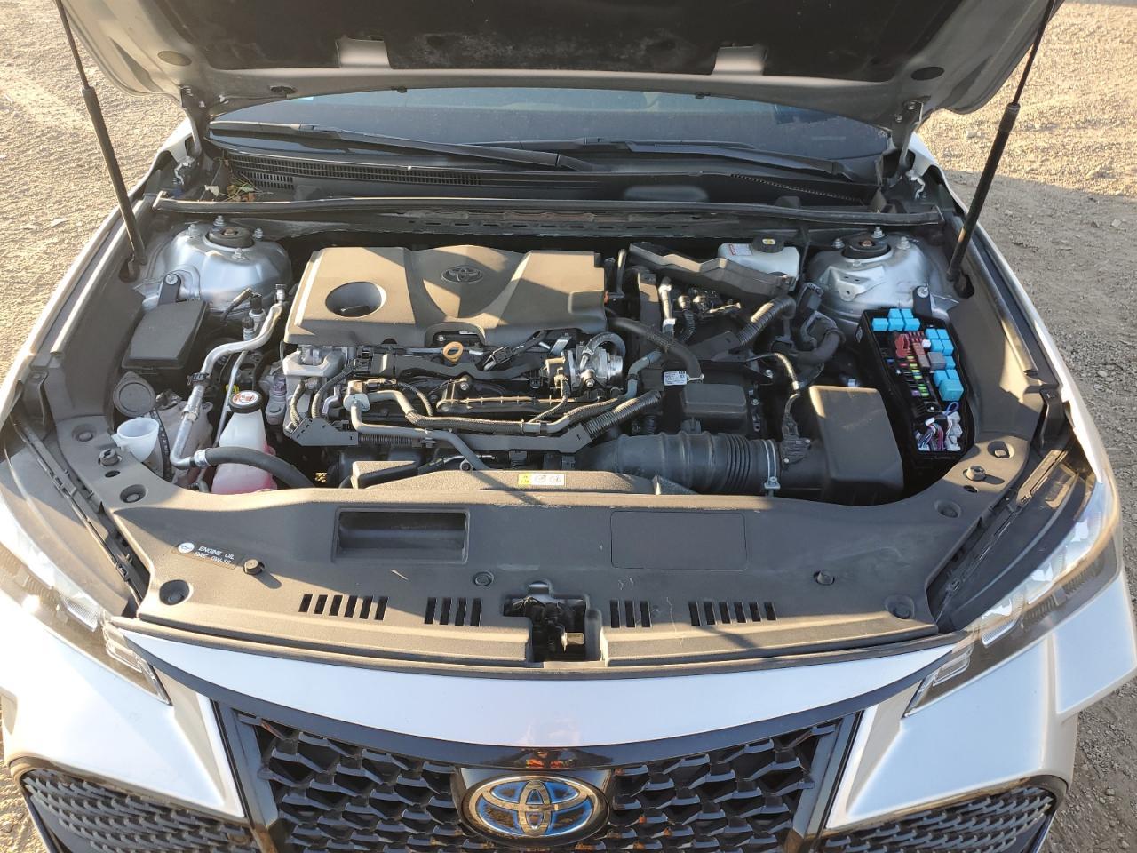 2022 TOYOTA Avalon